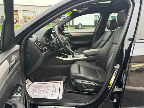 Used 2018 BMW X4 xDrive28i AWD/4WD image 9