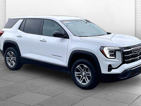 Used 2026 GMC Terrain Elevation FWD image 1