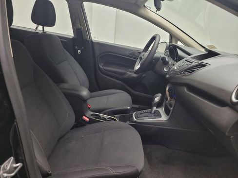 Used 2018 Ford Fiesta SE FWD image 21