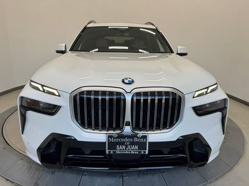 Used 2023 BMW X7 xDrive40i w/ Executive Package image 13