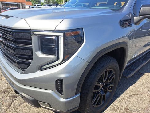 Used 2023 GMC Sierra 1500 Elevation w/ Elevation Premium Package AWD/4WD image 23