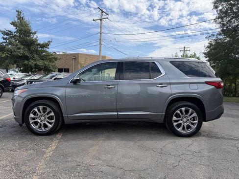 Used 2018 Chevrolet Traverse Premier AWD/4WD image 3