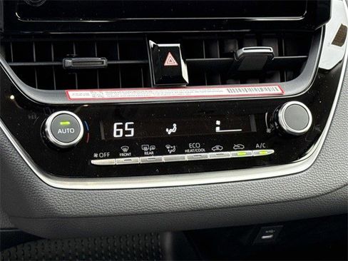 Used 2026 Toyota Corolla LE image 21