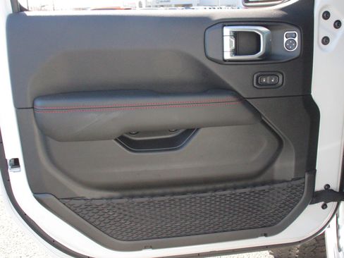 New 2026 Jeep Wrangler Unlimited Rubicon 392 image 6