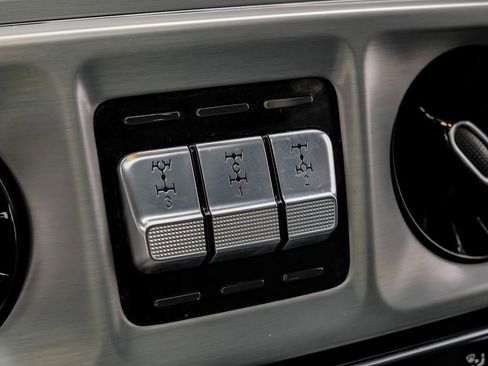 Used 2019 Mercedes-Benz G 550 image 22