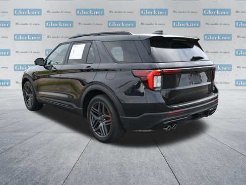 Used 2025 Ford Explorer ST AWD/4WD image 7
