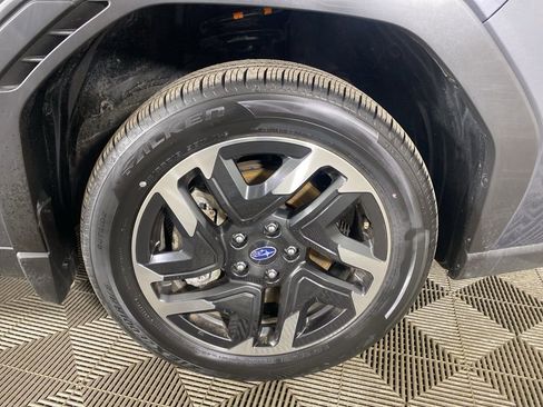 Certified 2025 Subaru Forester Limited AWD/4WD image 13