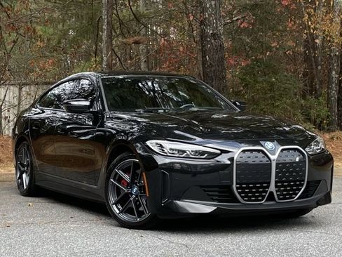 Used 2023 BMW i4 eDrive35 w/ Premium Package image 10