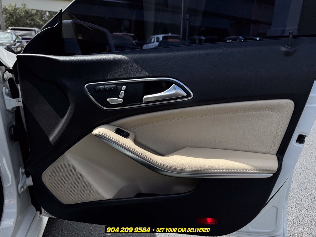 Used 2019 Mercedes-Benz CLA 250 image 34