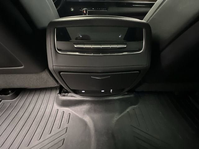 Certified 2023 Cadillac Escalade Premium Luxury AWD/4WD image 22