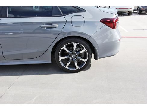 Used 2025 Honda Civic Sport image 31