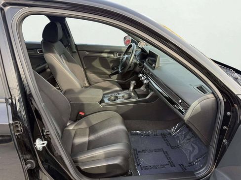 Used 2024 Honda Civic Sport image 12