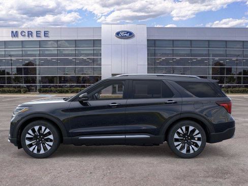New 2026 Ford Explorer Platinum w/ LUX Leather Package AWD/4WD image 3