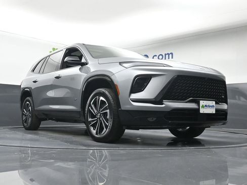 Used 2025 Buick Enclave Sport Touring w/ Power Package image 31