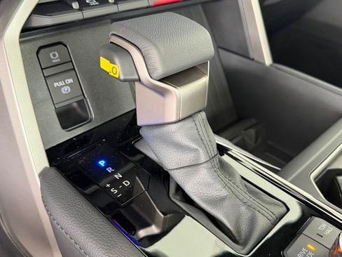 New 2026 Toyota Tundra Limited AWD/4WD image 26