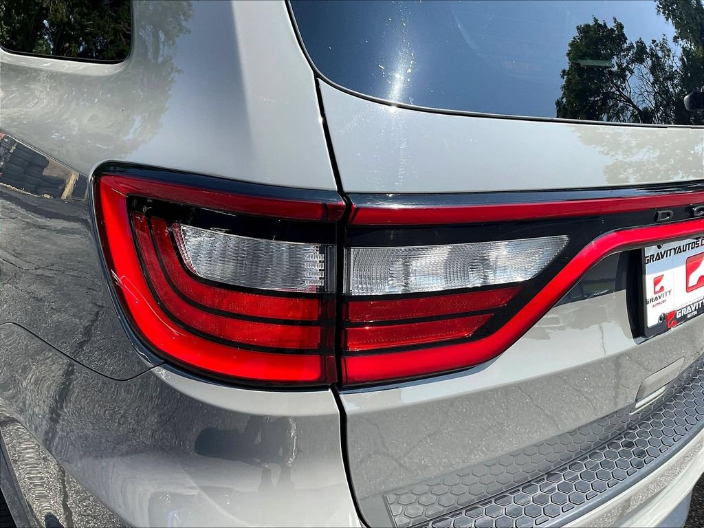 Used 2023 Dodge Durango R/T w/ Tow 'N Go Group AWD/4WD image 18