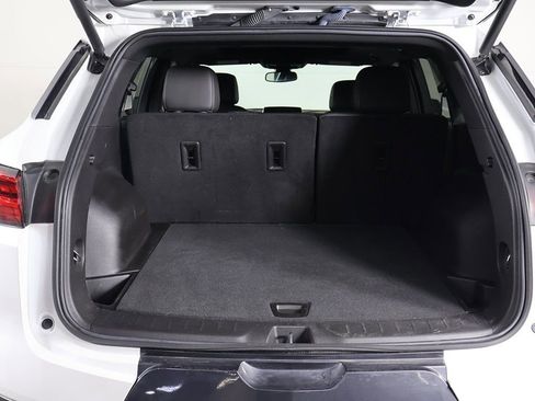 Used 2024 Chevrolet Blazer Premier w/ Enhanced Convenience Package FWD image 22