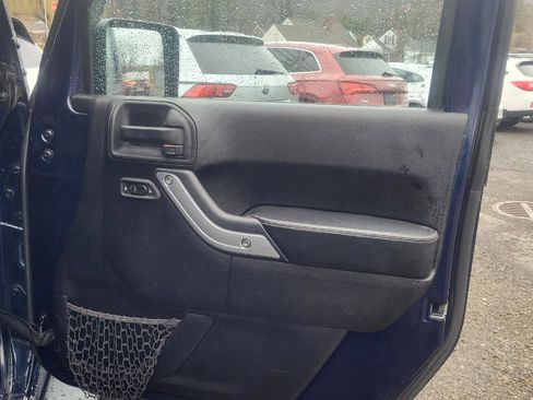 Used 2013 Jeep Wrangler Unlimited Sport image 24