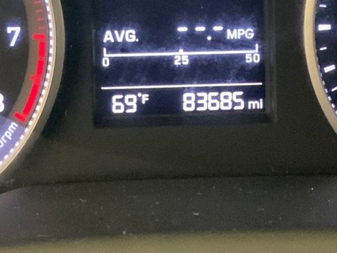 Used 2019 Hyundai Elantra SE w/ Cargo Package image 24