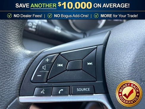 Used 2020 Nissan Kicks S image 22