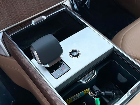New 2026 Land Rover Range Rover SE AWD/4WD image 29