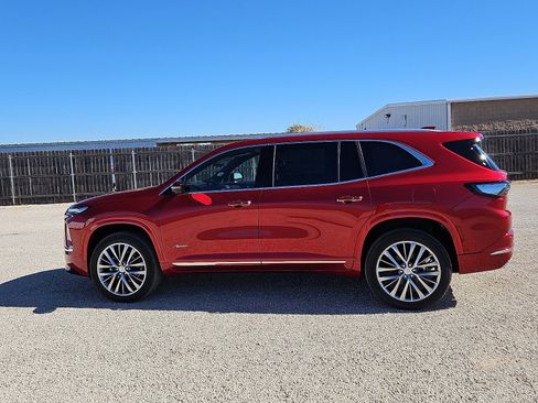 New 2026 Buick Enclave Avenir w/ Super Cruise Package image 2