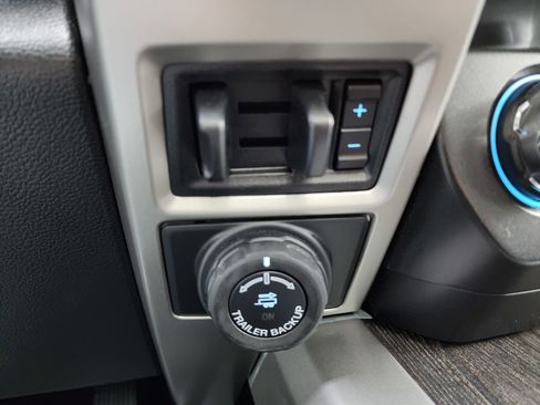 Used 2020 Ford F350 Lariat w/ Lariat Ultimate Package image 54