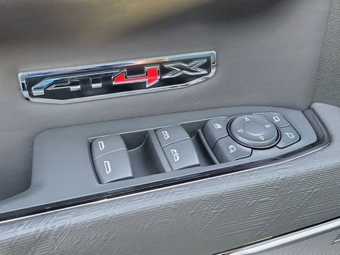 Certified 2024 GMC Sierra 1500 AT4X w/ AT4X AEV Edition image 24