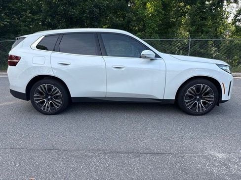 Used 2026 BMW X3 xDrive30i w/ Premium Package AWD/4WD image 4