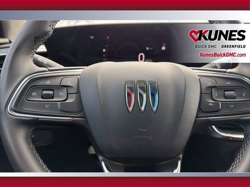 Used 2025 Buick Encore GX Preferred image 23