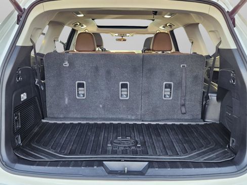 Used 2020 Subaru Ascent Touring w/ Popular Package #2A image 29