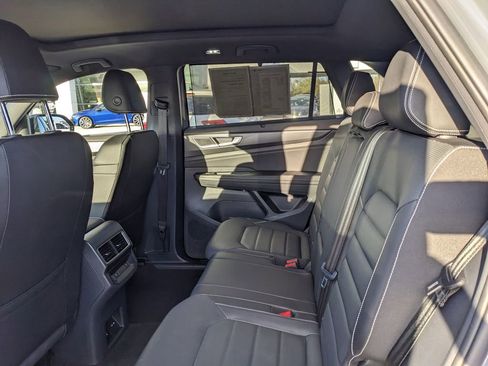 Certified 2025 Volkswagen Atlas Cross Sport SEL R-Line image 16