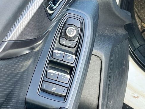 Certified 2023 Subaru Crosstrek 2.5i Limited w/ Moonroof Package image 19