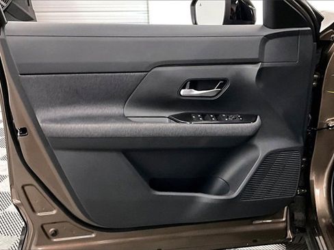 New 2026 Nissan Kicks SV image 27