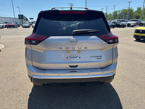 New 2026 Nissan Rogue Platinum w/ Platinum Premium Package AWD/4WD image 6