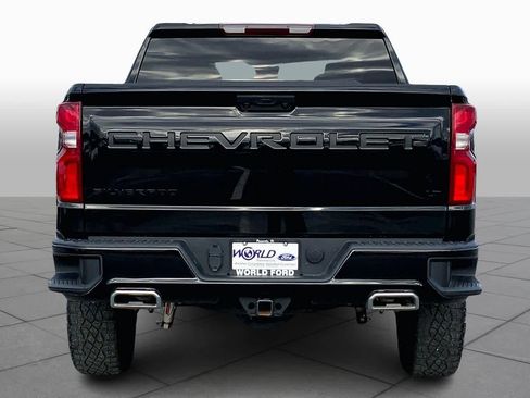 Used 2024 Chevrolet Silverado 1500 LT Trail Boss w/ LPO, Dark Essentials Package image 9