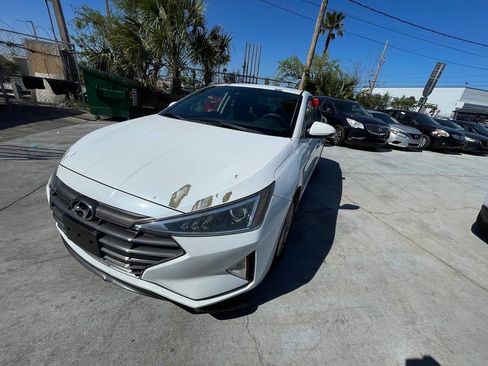 Used 2020 Hyundai Elantra SEL w/ Cargo Package (C1) FWD image 7