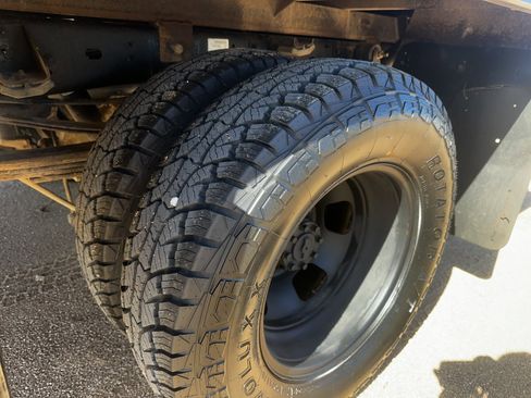 Used 2015 RAM 3500 Tradesman w/ Power & Remote Entry Group image 17