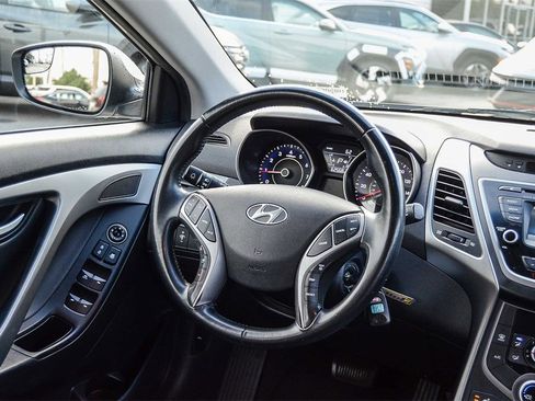 Used 2014 Hyundai Elantra Limited image 16