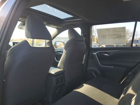 New 2025 Toyota RAV4 SE image 14