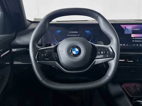 Used 2024 BMW 530i image 18