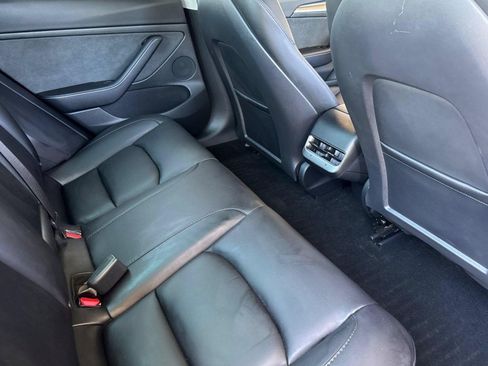 Used 2023 Tesla Model 3 Standard Range RWD image 31
