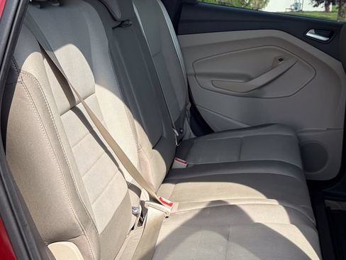 Used 2016 Ford Escape SE FWD image 27