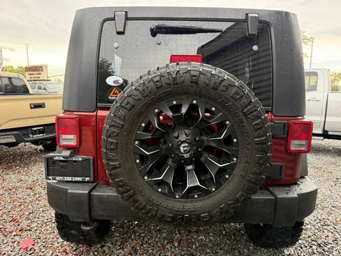 Used 2010 Jeep Wrangler Unlimited Sport AWD/4WD image 16