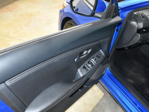 Used 2025 Nissan Sentra SV FWD image 23