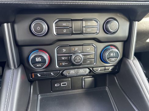 Used 2023 Chevrolet Tahoe LT image 60