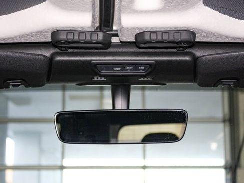 Certified 2022 Jeep Gladiator Rubicon w/ LED Lighting Group image 20