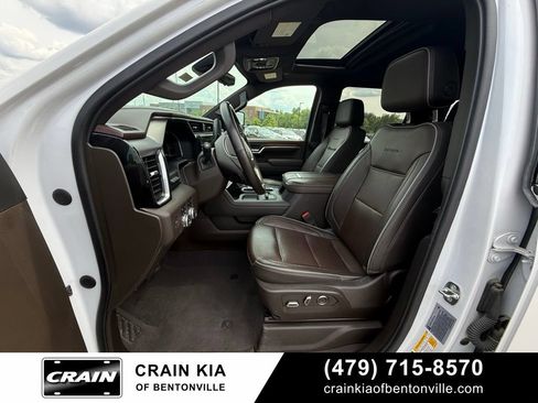 Used 2024 GMC Sierra 3500 Denali w/ Denali Reserve Package AWD/4WD image 21