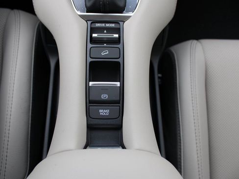 New 2026 Honda HR-V EX-L image 41