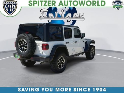 Used 2024 Jeep Wrangler Unlimited Rubicon AWD/4WD image 9